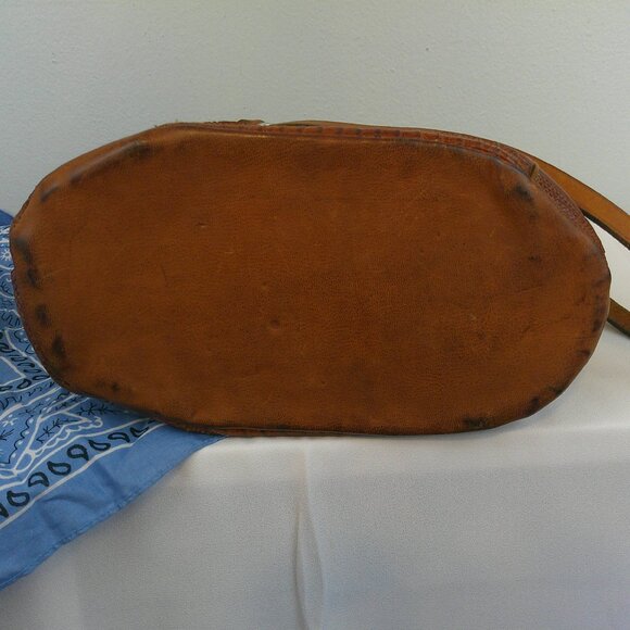 Justin Boot Purse Upcycled Leather Cowboy Boot Bucket Handbag - Picture 5 of 11